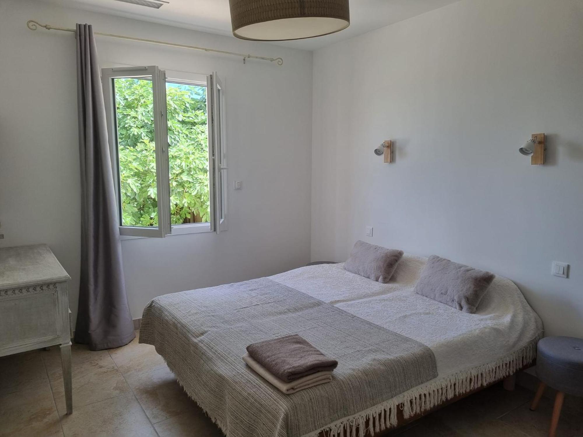 Au Fil De Soi Villa Saint-Julien-de-Peyrolas ห้อง รูปภาพ